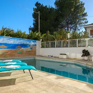 https://hostal-orsi.allmallorcahotels.com